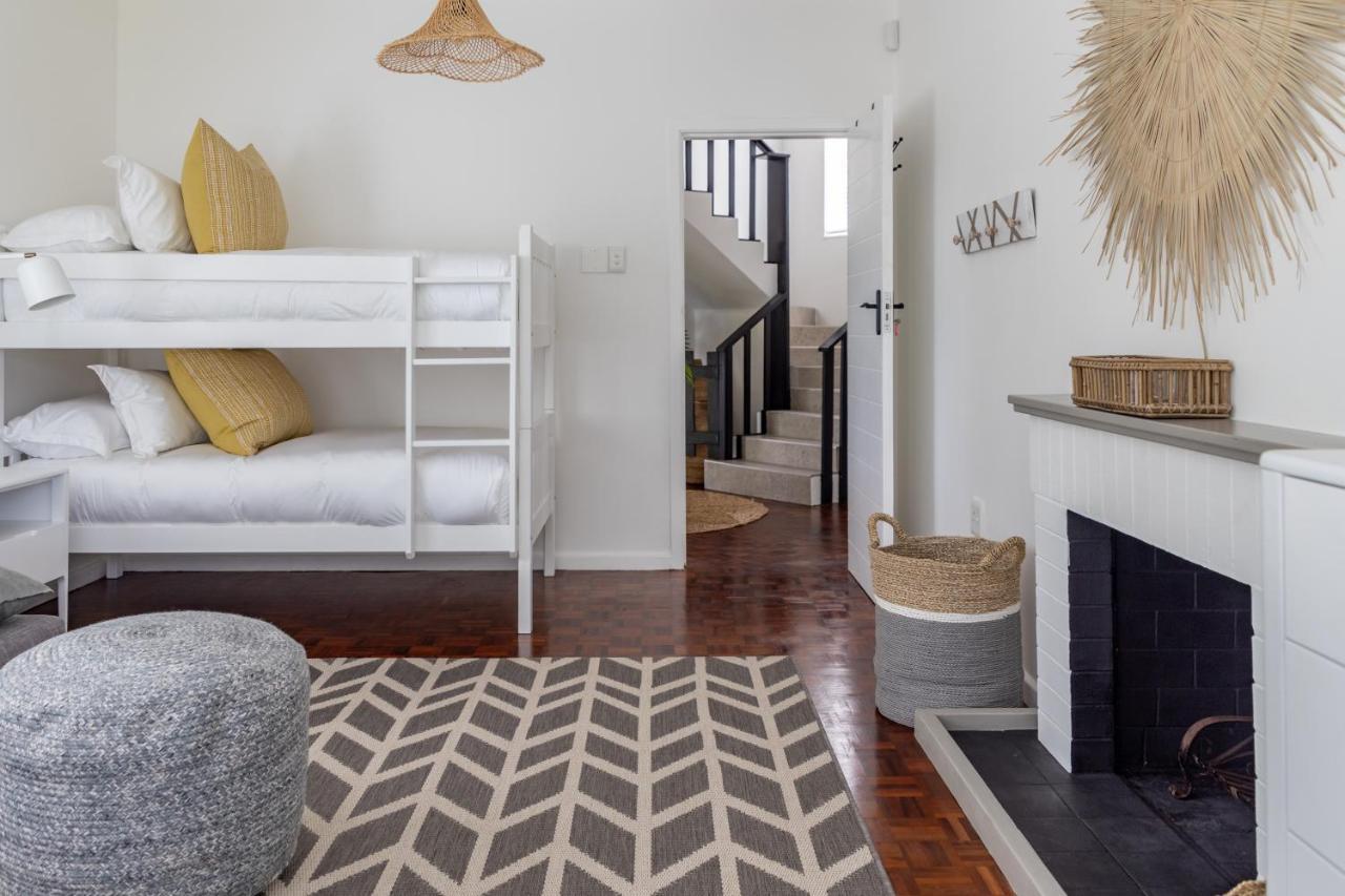 Millrock Beach House Plettenbergbaai Buitenkant foto
