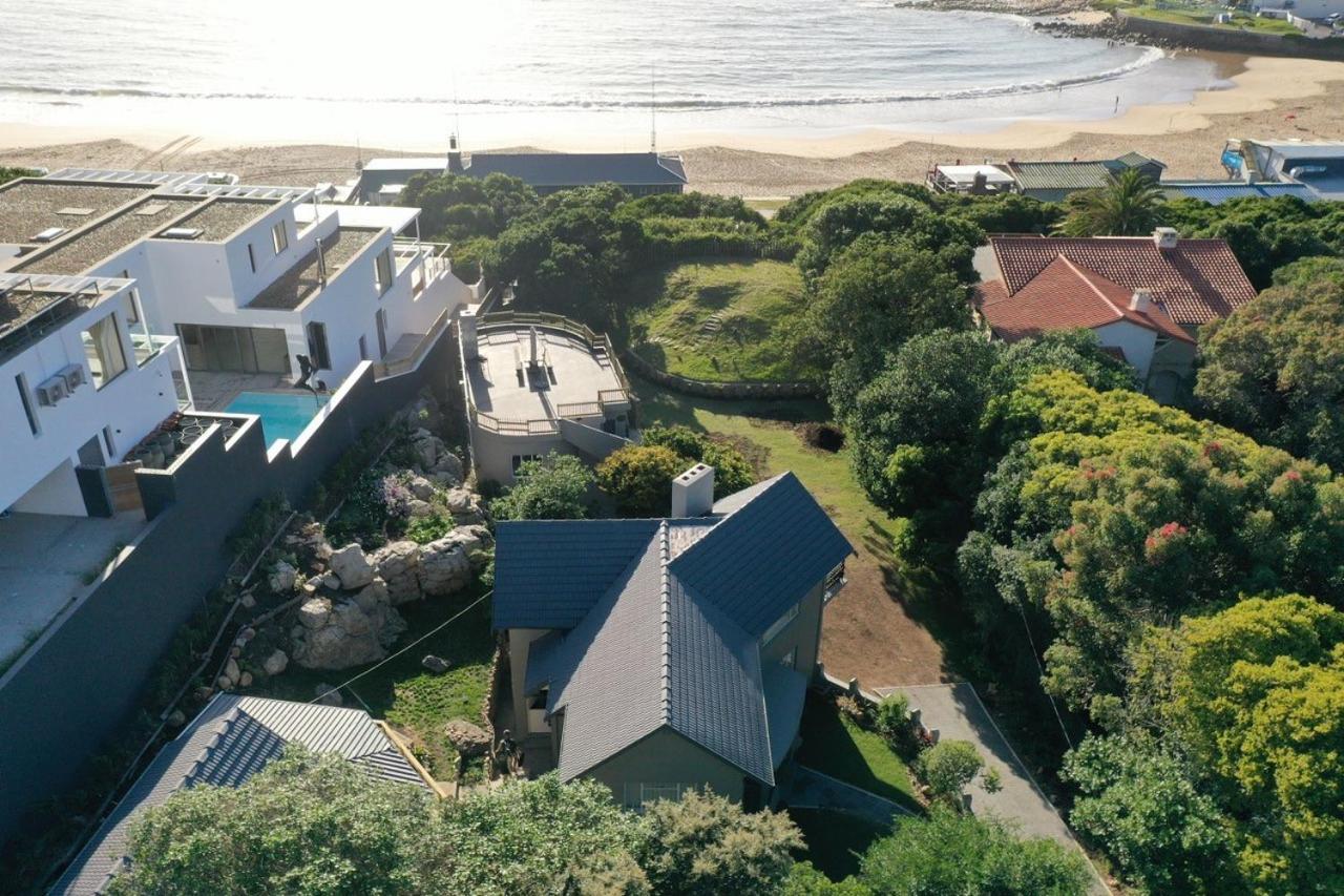 Millrock Beach House Plettenbergbaai Buitenkant foto