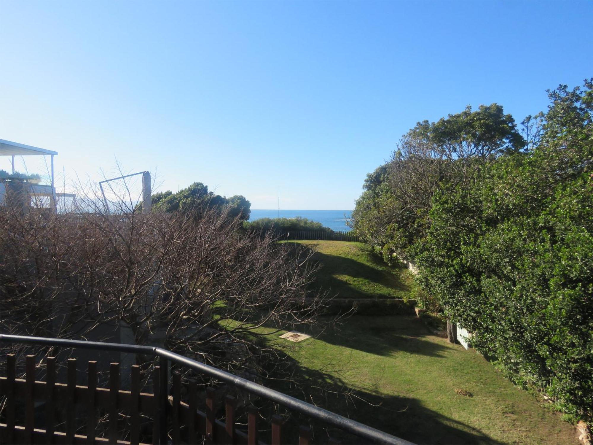 Millrock Beach House Plettenbergbaai Buitenkant foto