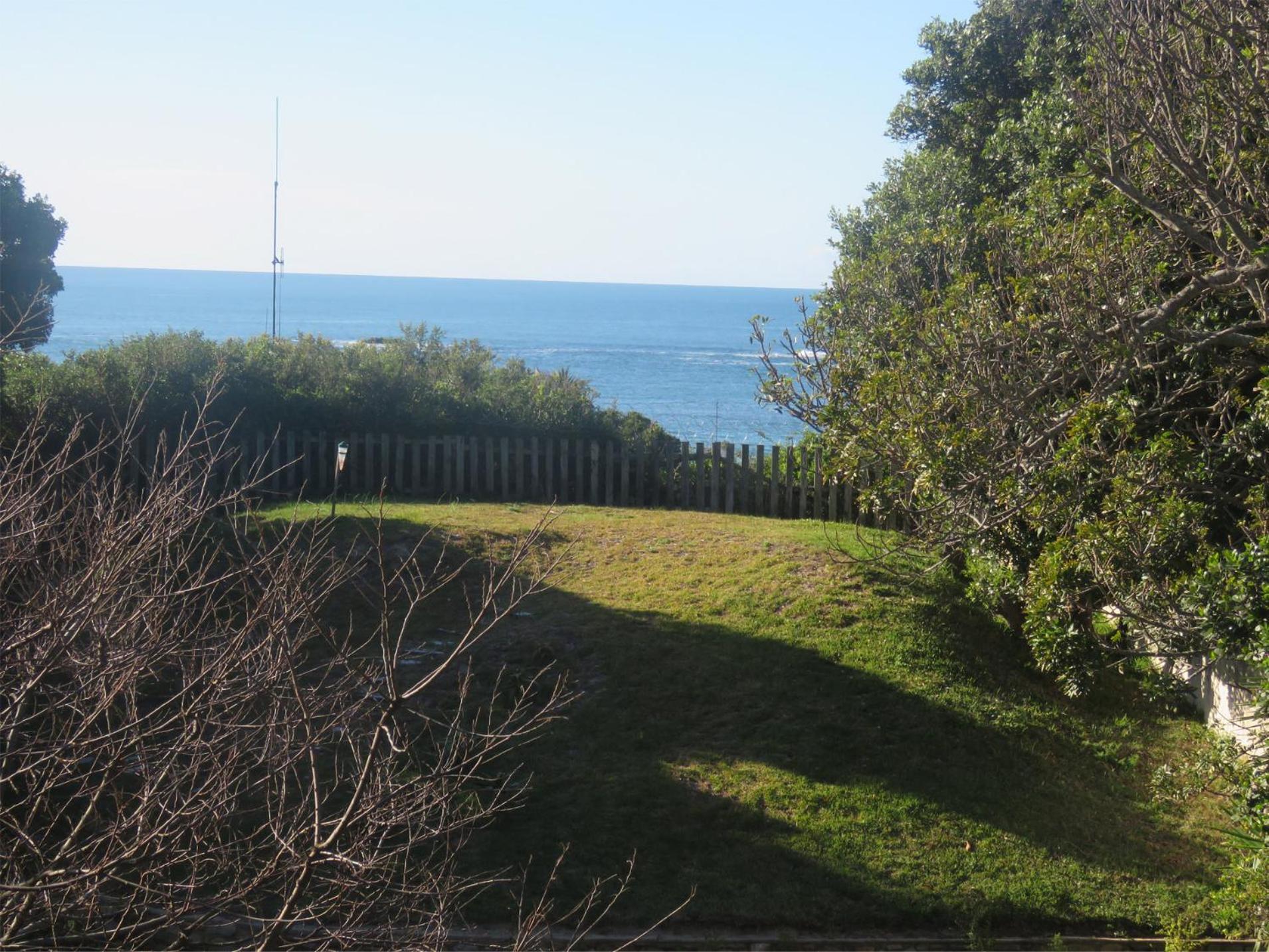 Millrock Beach House Plettenbergbaai Buitenkant foto